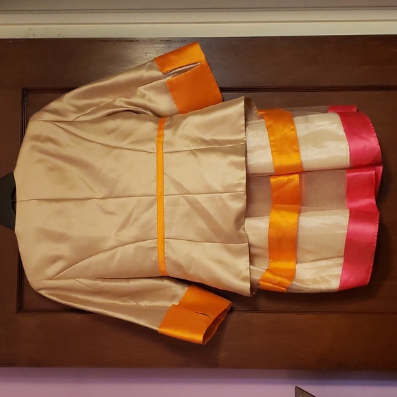 Ladies dress suit - Picture 5 of 7